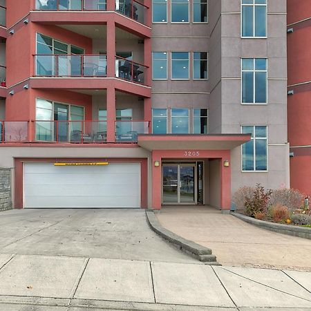 Stay In The Okanagan - Copper Sky, Вест-Келовна Екстер'єр фото