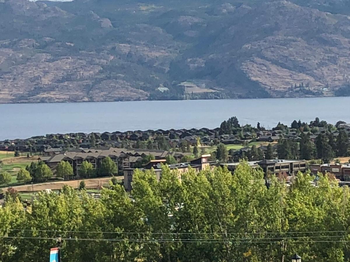Stay In The Okanagan - Copper Sky, Вест-Келовна Екстер'єр фото