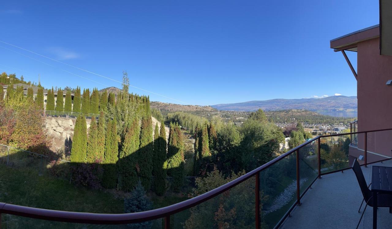 Stay In The Okanagan - Copper Sky, Вест-Келовна Екстер'єр фото