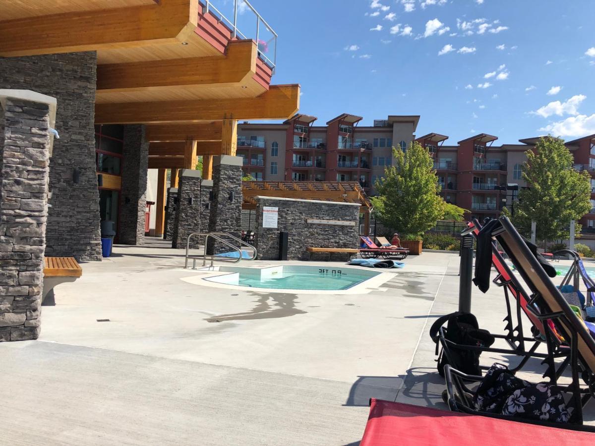 Stay In The Okanagan - Copper Sky, Вест-Келовна Екстер'єр фото